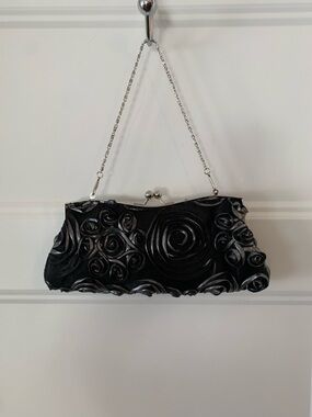 Rachel Bags , deessy vintage styleBlack Floral Rosette Evening Clutch with Chain